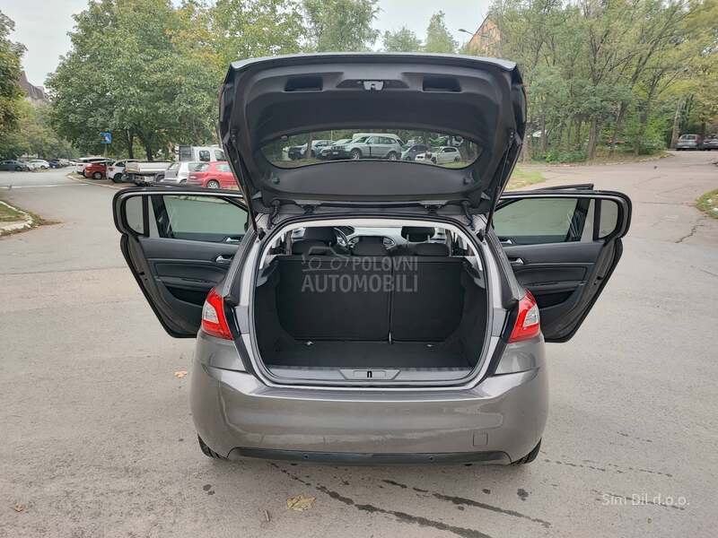 Peugeot 308 1.2