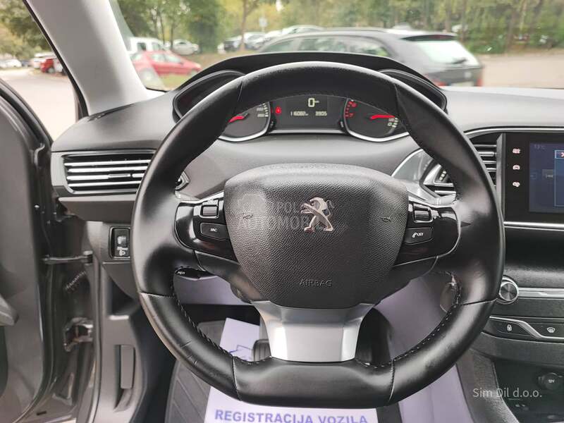 Peugeot 308 1.2