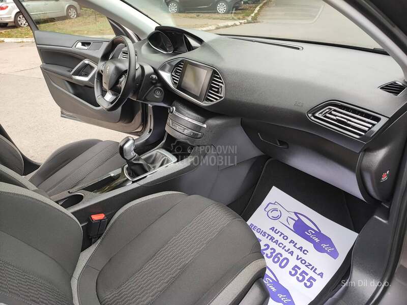 Peugeot 308 1.2