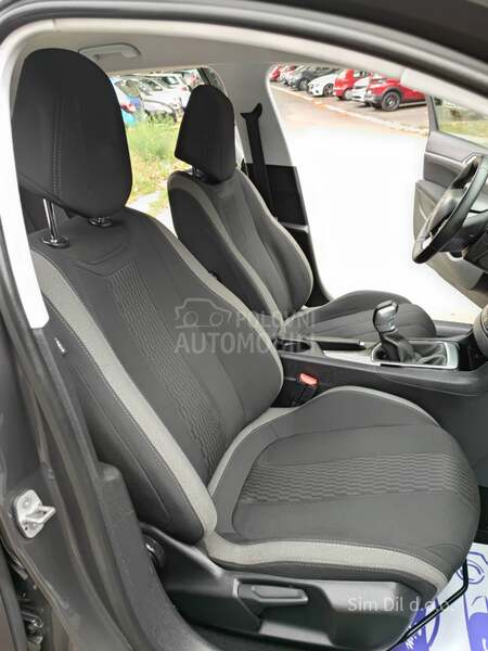 Peugeot 308 1.2