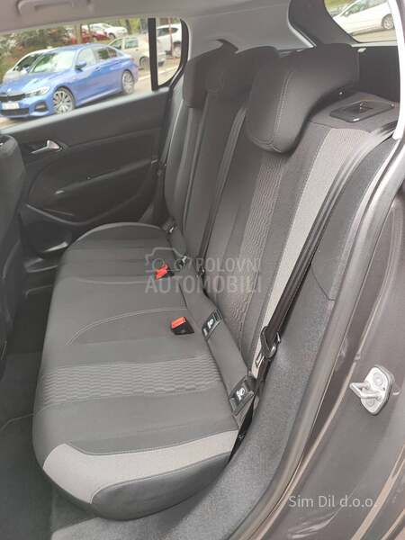 Peugeot 308 1.2