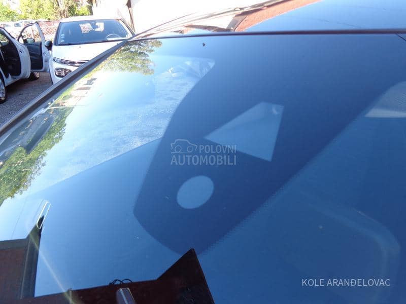 Peugeot 208 1.5 HDI 2022 A.KCIJA