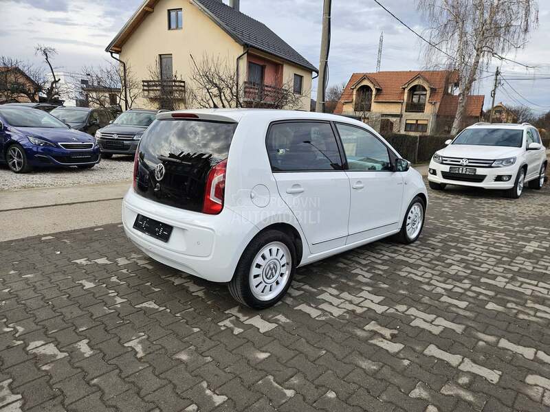 Volkswagen up! 1.o White 55