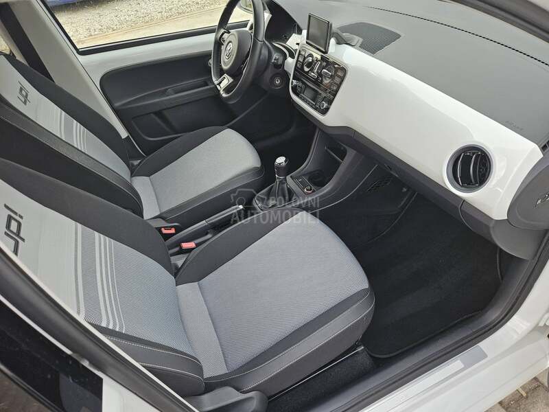 Volkswagen up! 1.o White 55