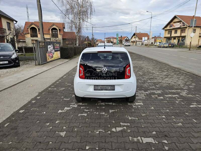 Volkswagen up! 1.o White 55