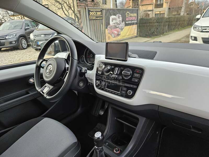 Volkswagen up! 1.o White 55
