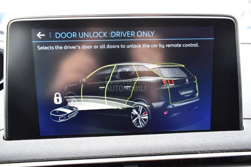 Peugeot 3008 Active 1.2 AT