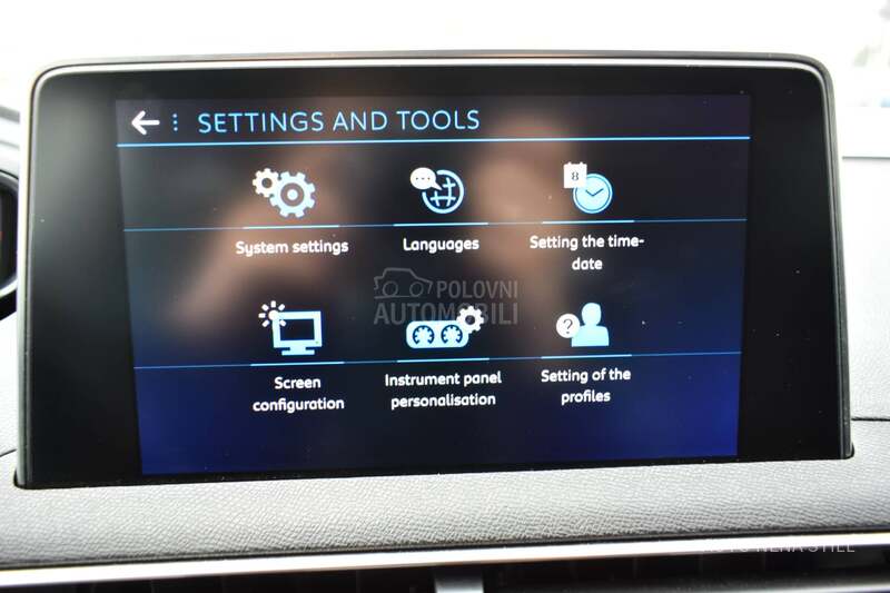 Peugeot 3008 Active 1.2 AT