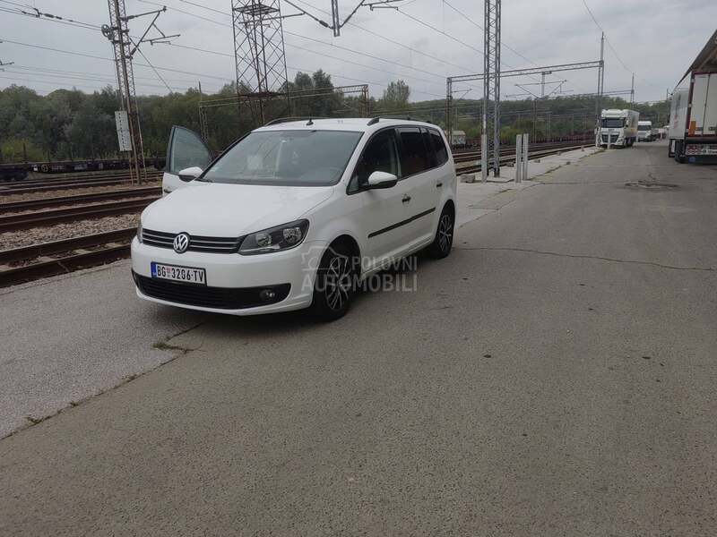 Volkswagen Touran 