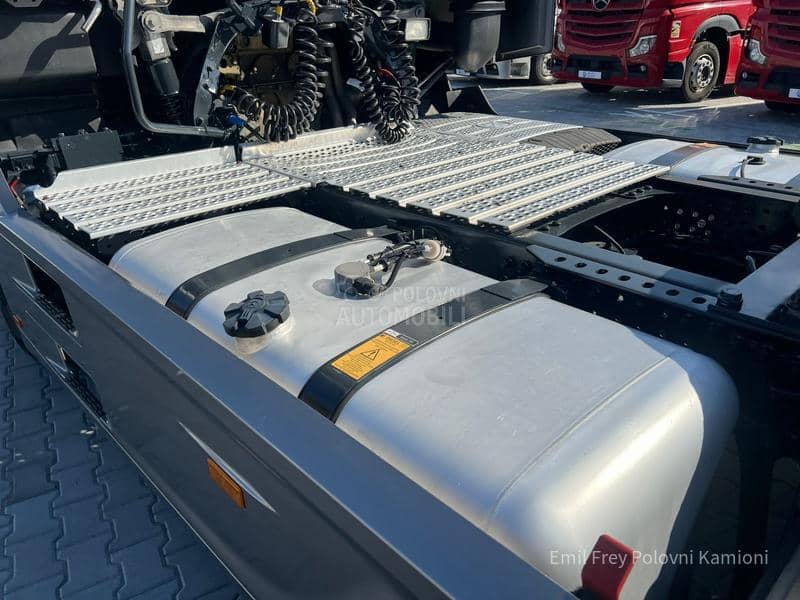 Mercedes Benz Actros 1851 LS