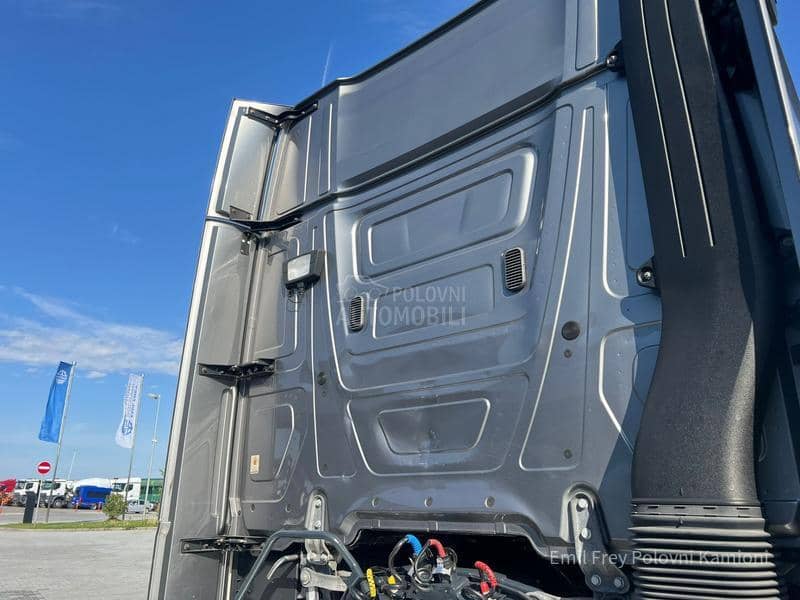 Mercedes Benz Actros 1851 LS