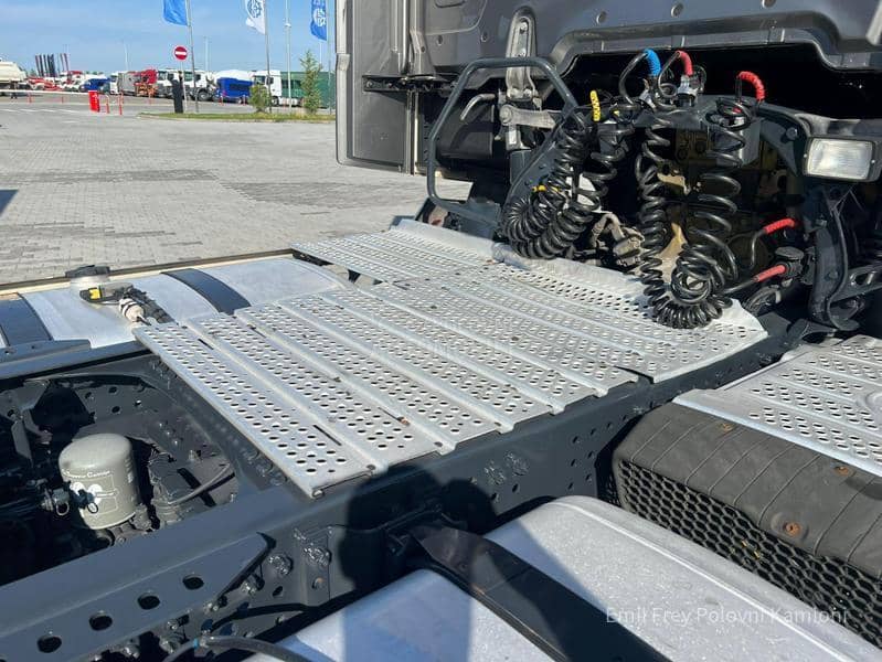 Mercedes Benz Actros 1851 LS