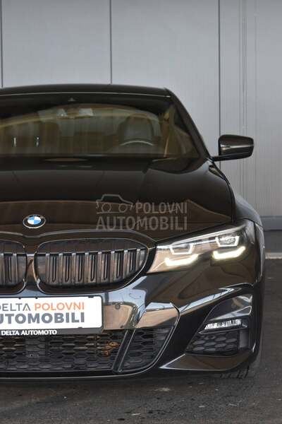 BMW 330 xDrive M Paket AT
