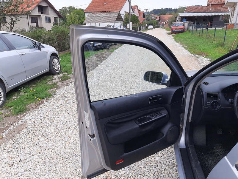 Volkswagen Golf 4 