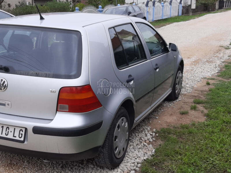 Volkswagen Golf 4 