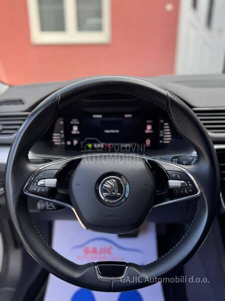 Škoda Superb 2.0tdi dsg
