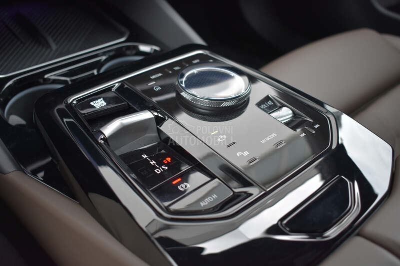 BMW 520 xDrive M paket