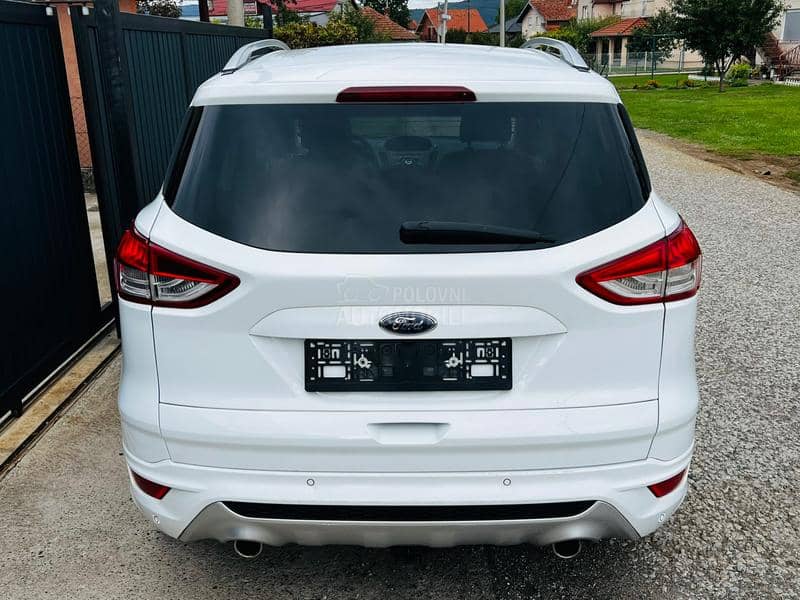 Ford Kuga 2.0tdci 4x4 TOOOP CH