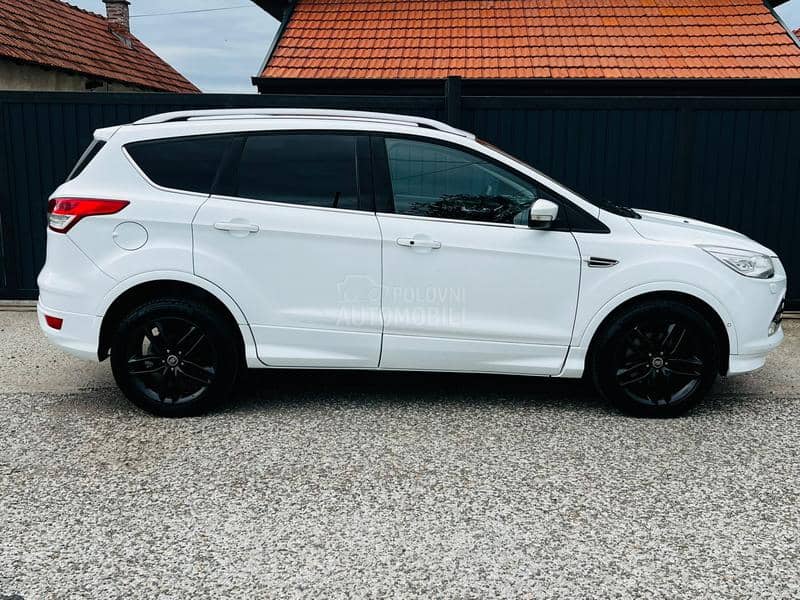 Ford Kuga 2.0tdci 4x4 TOOOP CH