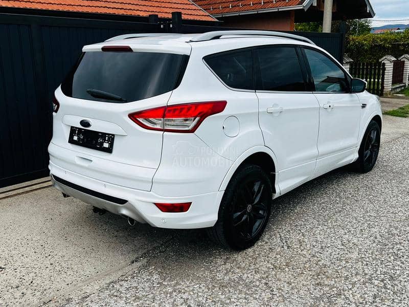 Ford Kuga 2.0tdci 4x4 TOOOP CH