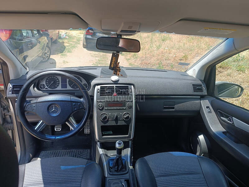 Mercedes Benz B 170 
