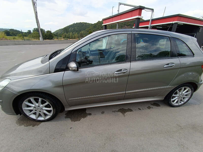 Mercedes Benz B 170 