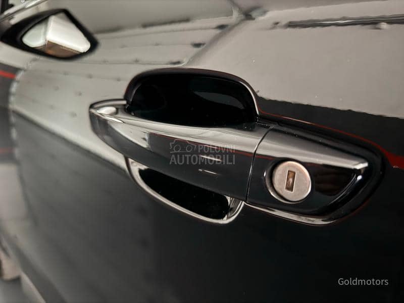 Citroen C5 Aircross EAT8 Plug-in SHINE