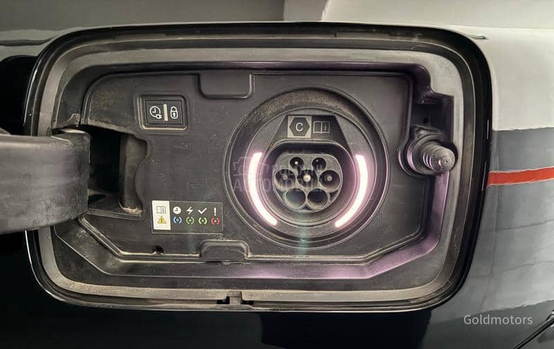 Citroen C5 Aircross EAT8 Plug-in SHINE