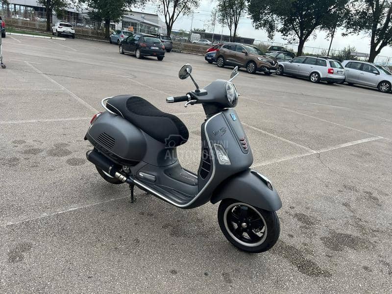 Piaggio Vespa gts 300