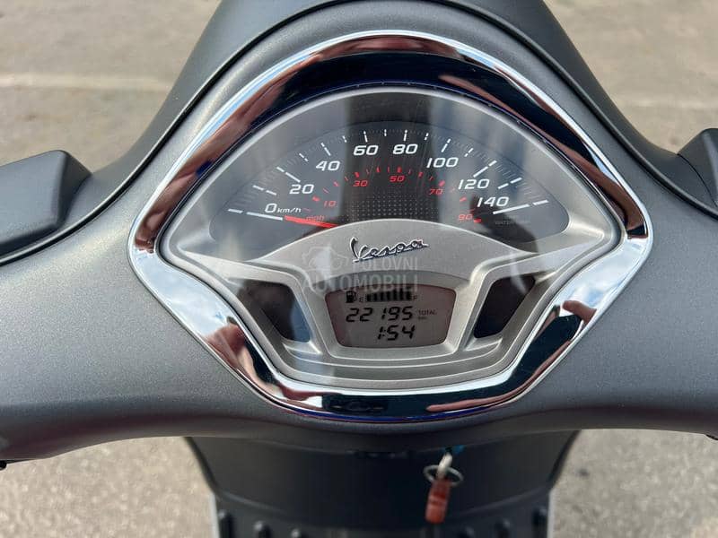 Piaggio Vespa gts 300