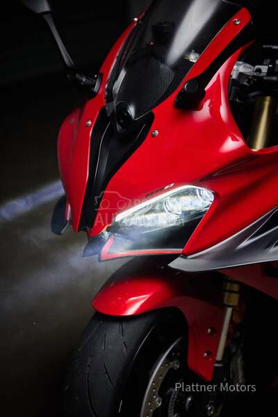 QJMOTOR SRK 800RR