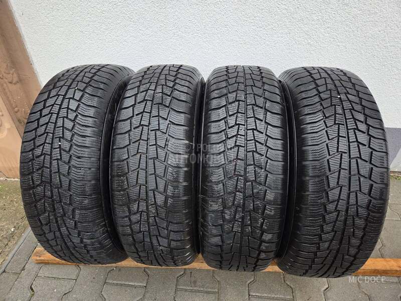 Viking 235/65 R17 Zimska