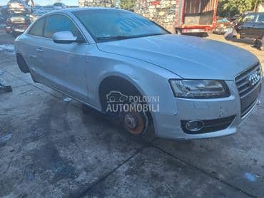 Audi A5 2011. god. -  kompletan auto u delovima