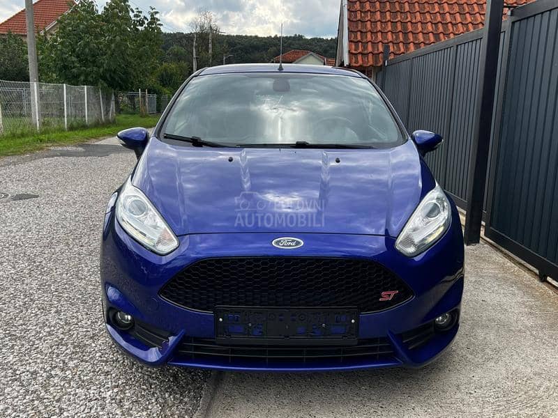 Ford Fiesta 1.6 ST TOOOP CH