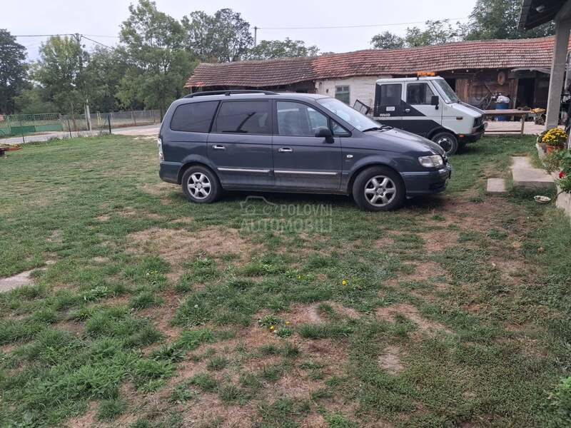 Hyundai Trajet 
