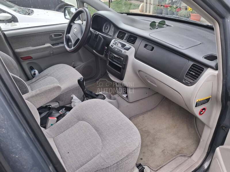 Hyundai Trajet 