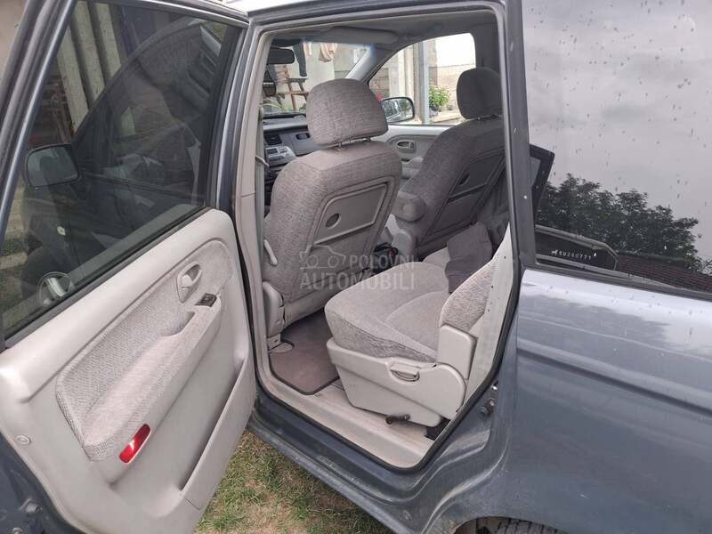 Hyundai Trajet 