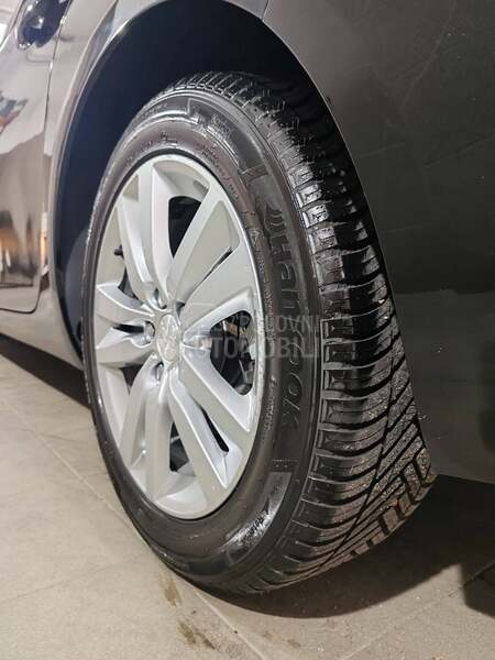 Peugeot 308 1.6 BLUE HDI