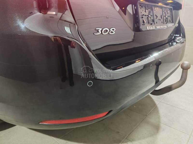 Peugeot 308 1.6 BLUE HDI