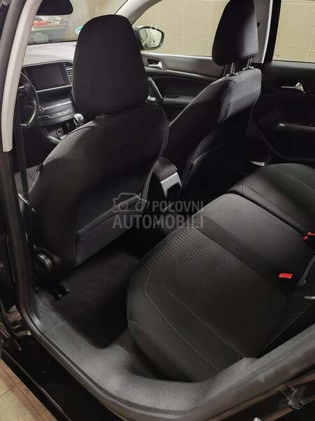 Peugeot 308 1.6 BLUE HDI