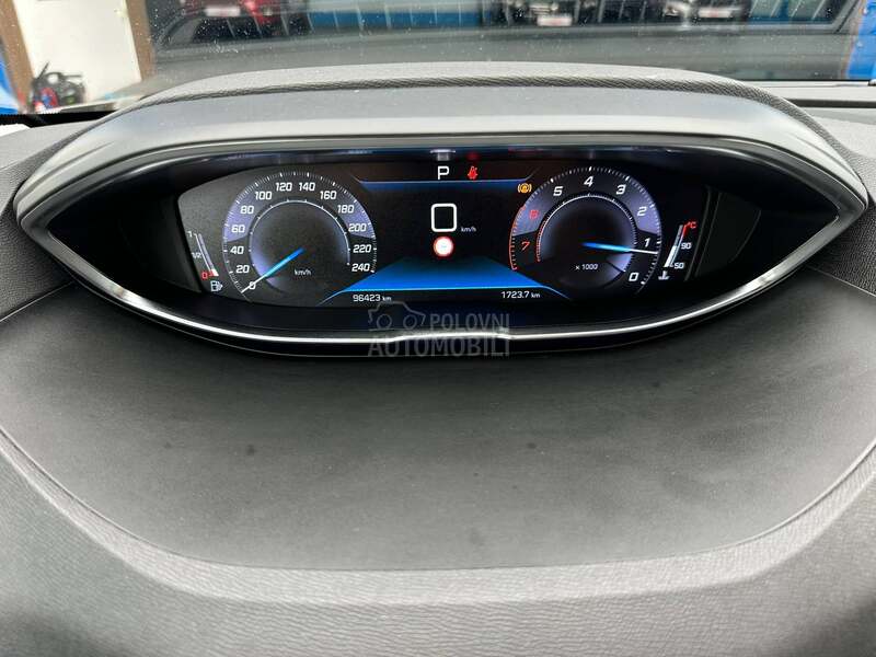 Peugeot 3008 ALLURE AUT 90.000