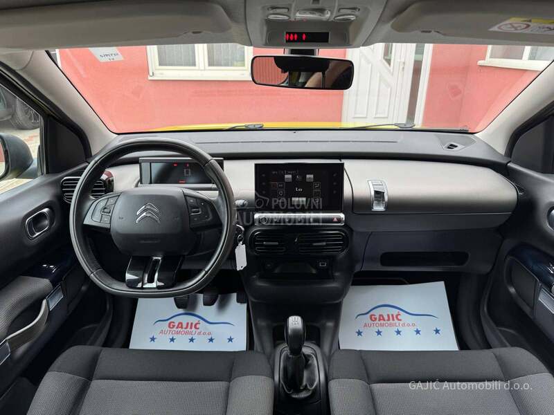 Citroen C4 Cactus 1.2b