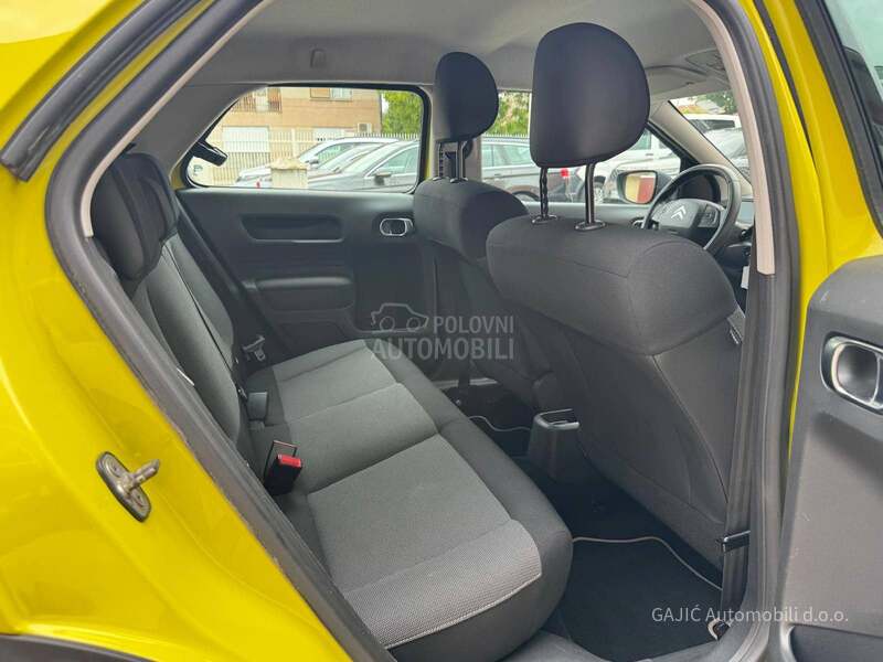 Citroen C4 Cactus 1.2b