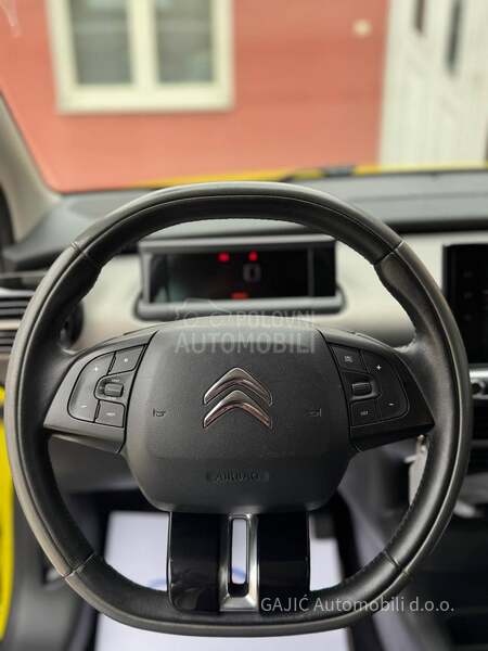Citroen C4 Cactus 1.2b