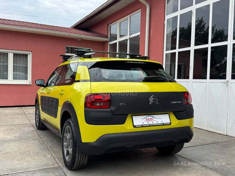 Citroen C4 Cactus 1.2b