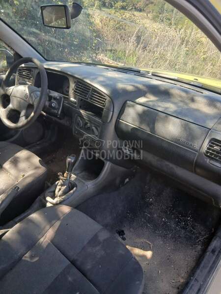 Volkswagen Golf 3 