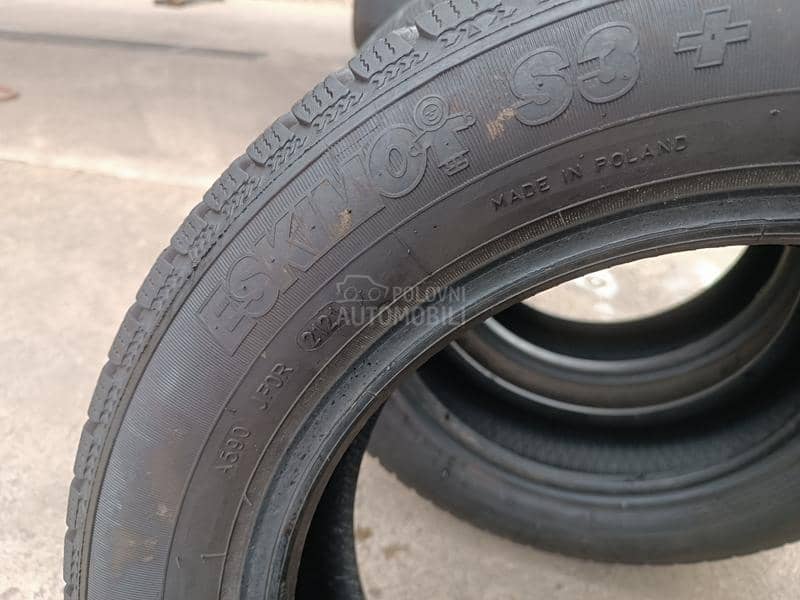 Sava 185/60 R15 Zimska