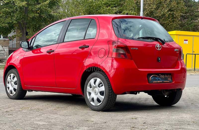 Toyota Yaris 1.0vvti