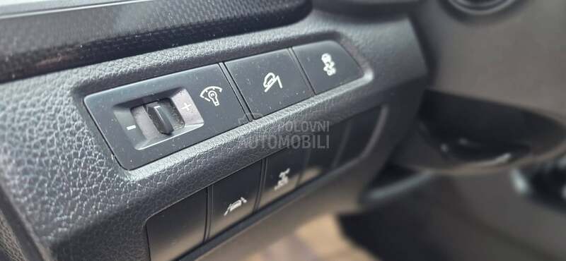 Hyundai Santa Fe 2.0 CRDI 4WD 7 put