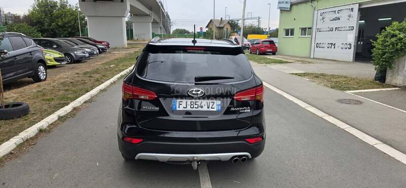 Hyundai Santa Fe 2.0 CRDI 4WD 7 put